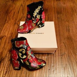 Marc Fisher Never worn stacked heel booties